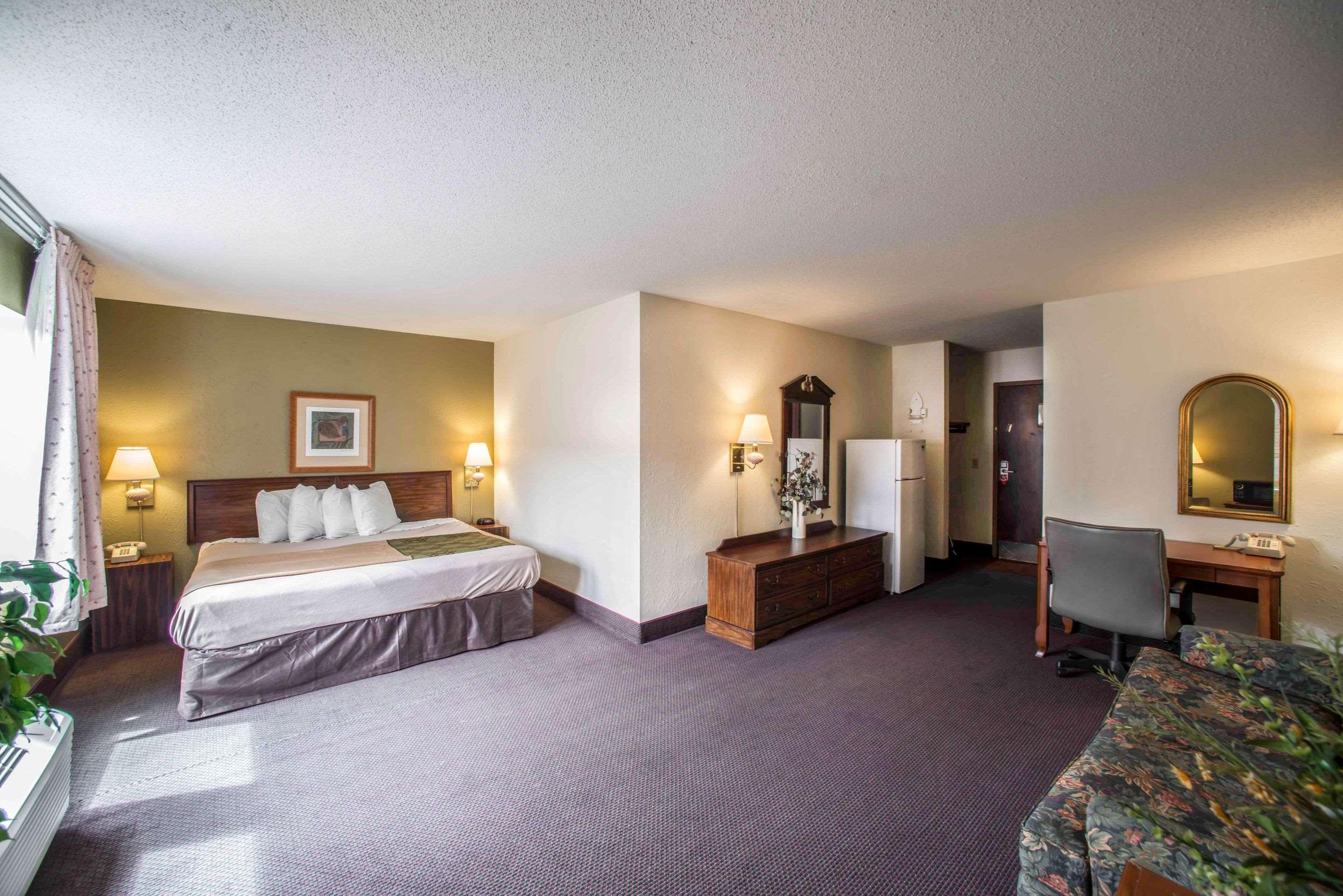 Econo Lodge Marion Exterior photo